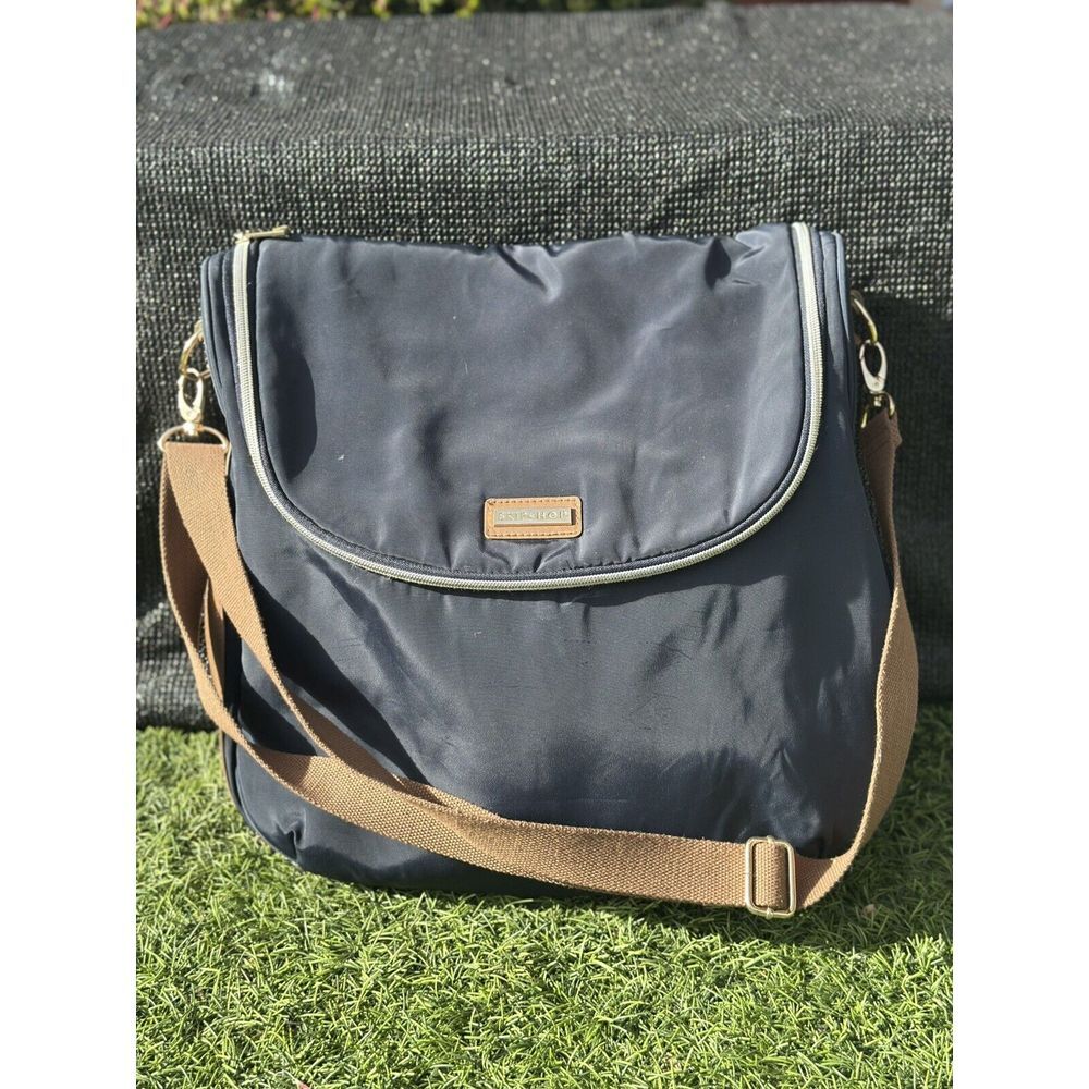 Skip Hop Curved Well Rounded Navy Blue/Brown Diaper Bag Satchel Very Light Use